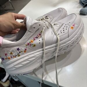 Size 15 - Hoka One One HOKA Bondi L Vibrant Bloom Pack - NImbus Cloud